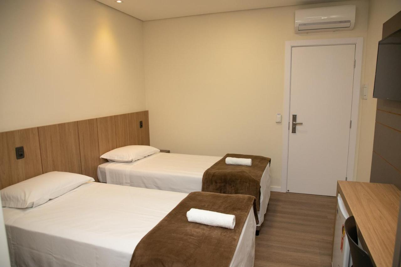 Hotel Zunino Palhoça Buitenkant foto