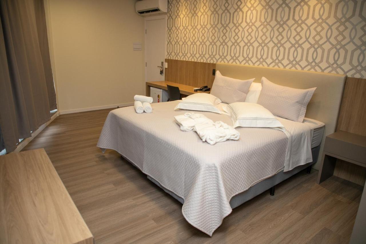 Hotel Zunino Palhoça Buitenkant foto